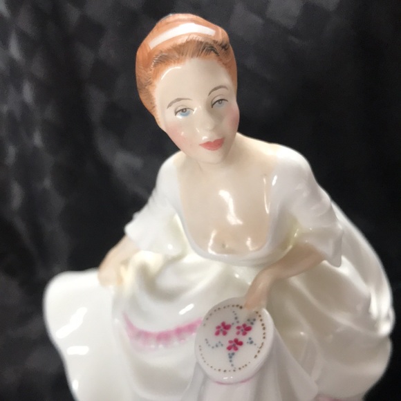 Royal Doulton - Picture 5 of 6